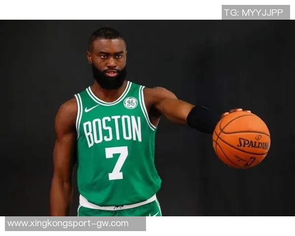 杰伦布朗若保持场均3007分将创队史单季得分新高