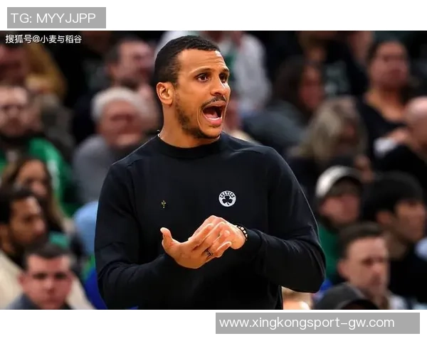 马祖拉称赞球队下半场表现出色成功遏制对手快攻赢得比赛胜利