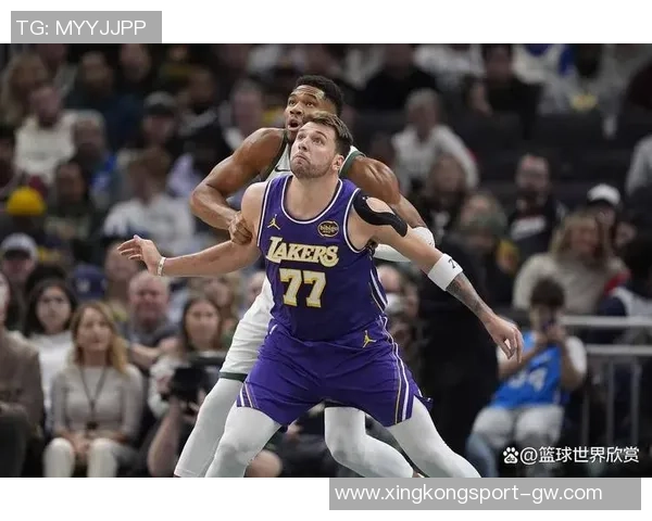 贝弗利盛赞康宁汉姆如东契奇喜爱马克西并称其每年都有进步 贝弗利盛赞康宁汉姆如东契奇喜爱马克西并称其每年都有进步